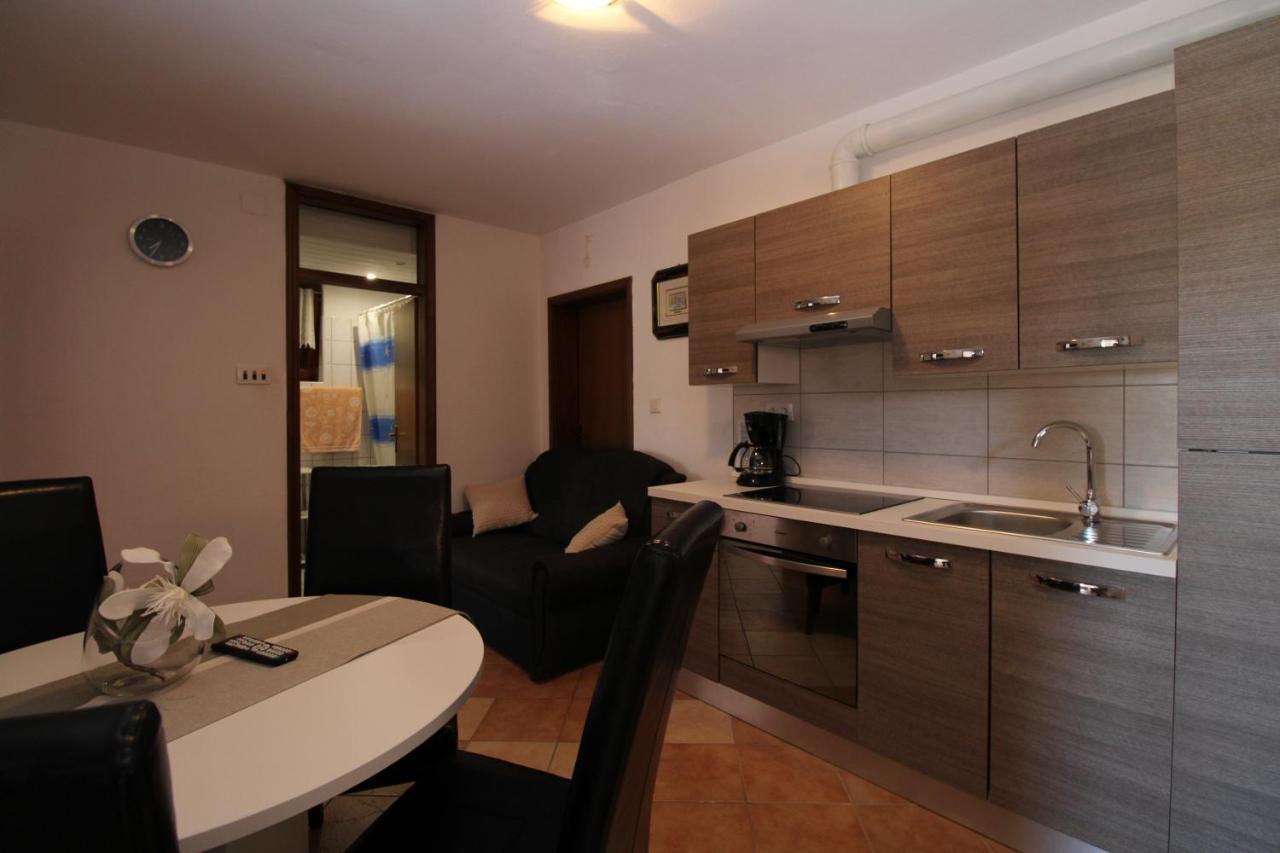 Apartments Ivanka 934 Fažana Eksteriør billede